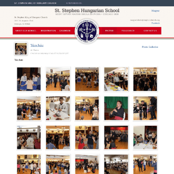 Screenshot of the photo gallery page.
